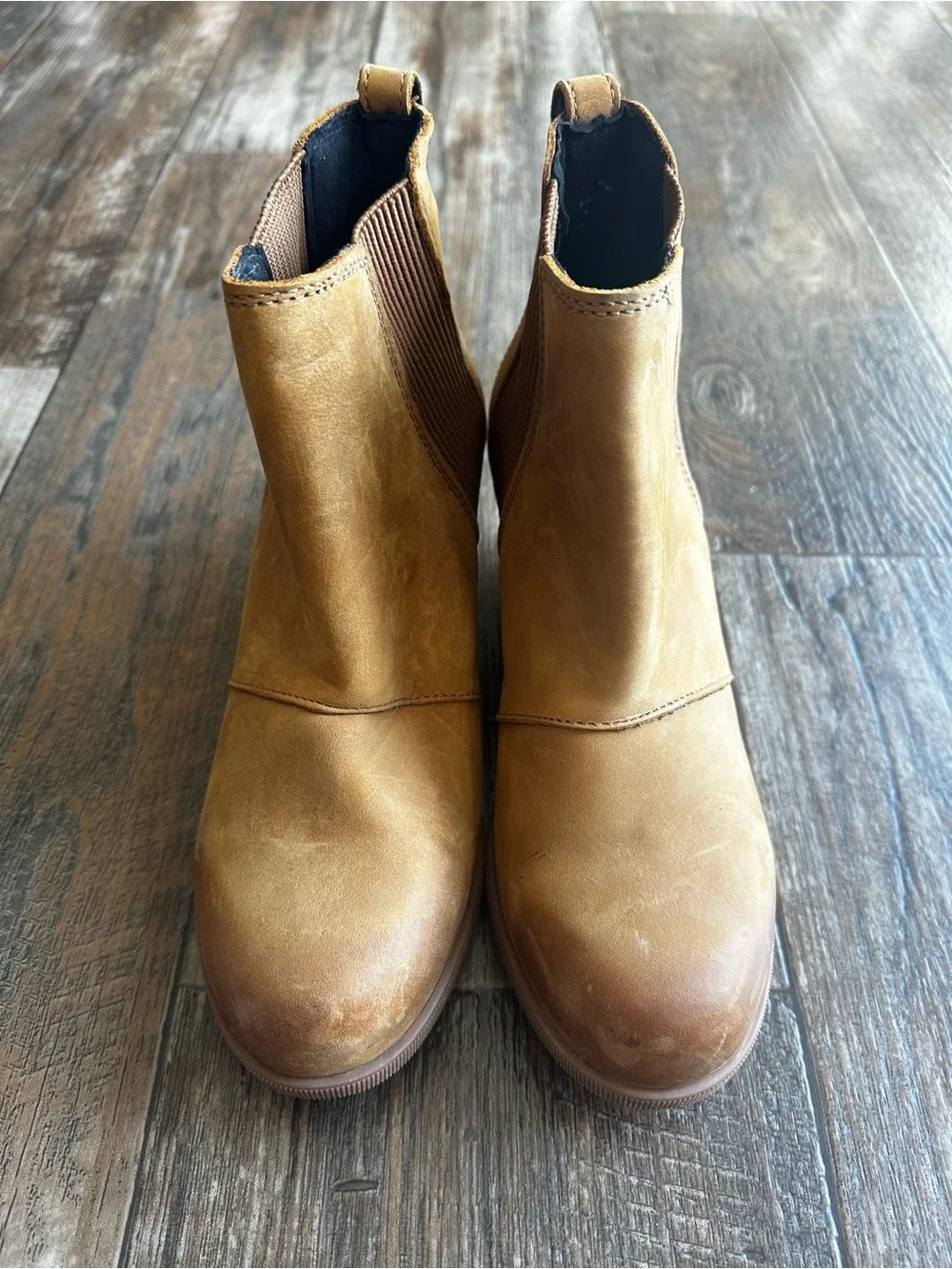 NWT Sorel Joan of Arctic Wedge Chelsea Slip On Boots Waterproof Leather Womens 7